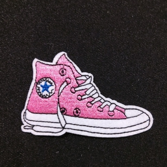 Pink High-Top Sneaker Patch Converse All STAR Iron ON - Picture 1 of 2